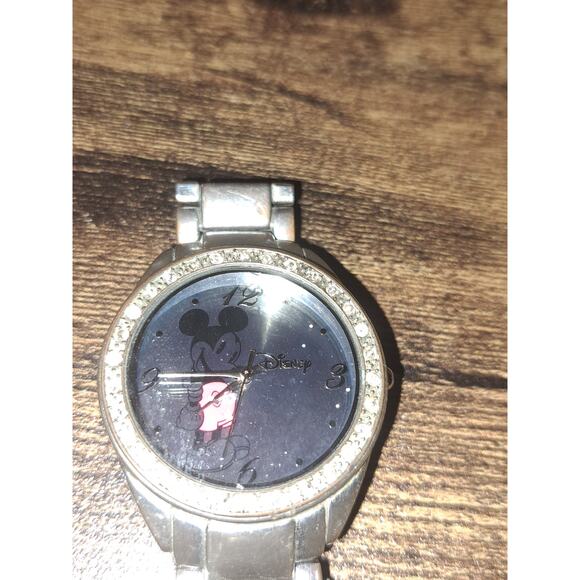 Disney Mickey Mouse Accutime MK2060 Silver Tone Clear Rhinestone Analog Watch - Picture 5 of 5